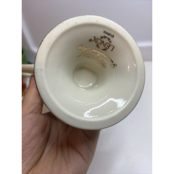 LENOX VERY MERRY Santa Skating PERSONALIZED “Wayne ” MUG - Picture 3 of 6